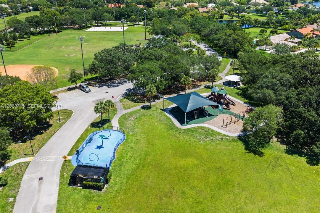 En Venta: $798,000 (3 camas, 2 baños, 1801 Pies cuadrados)