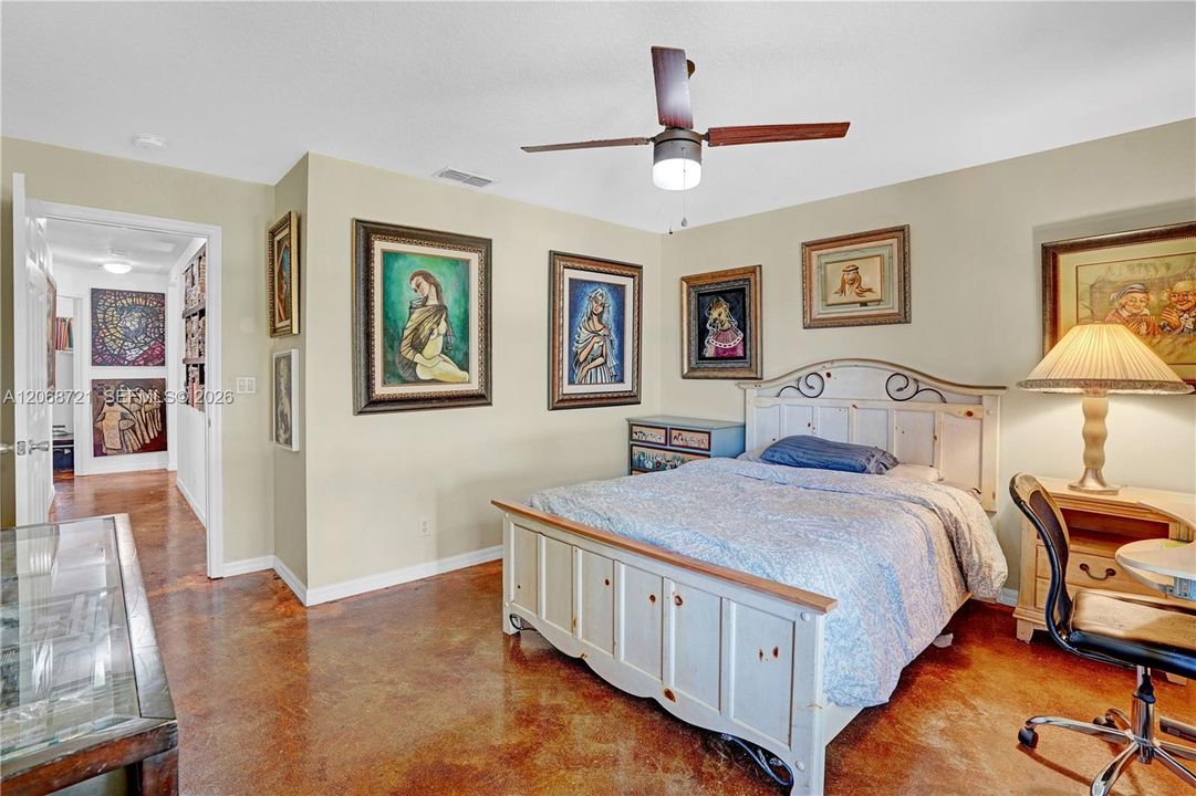 For Sale: $395,000 (3 beds, 2 baths, 1809 Square Feet)