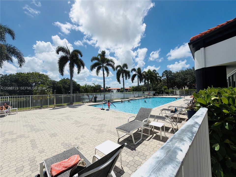For Sale: $415,000 (3 beds, 2 baths, 1480 Square Feet)