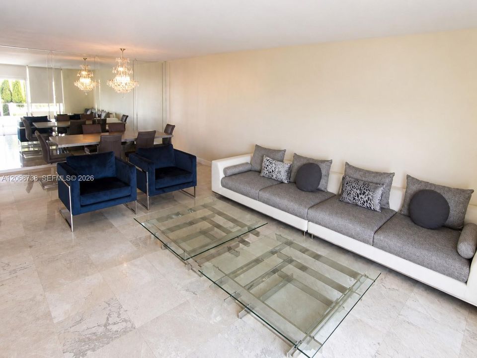 For Sale: $460,000 (2 beds, 2 baths, 1780 Square Feet)