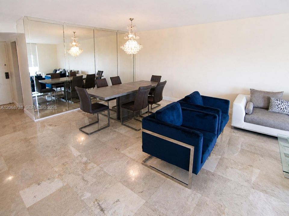 For Sale: $460,000 (2 beds, 2 baths, 1780 Square Feet)