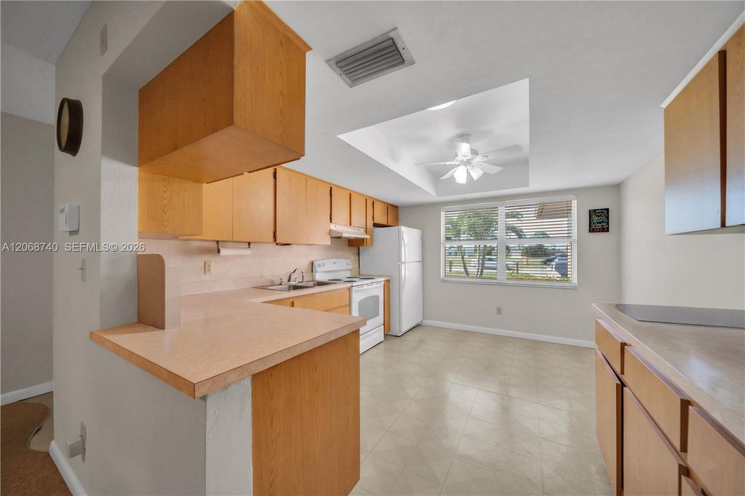 For Sale: $450,000 (0 beds, 0 baths, 2624 Square Feet)