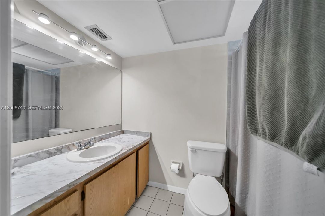 For Sale: $450,000 (0 beds, 0 baths, 2624 Square Feet)