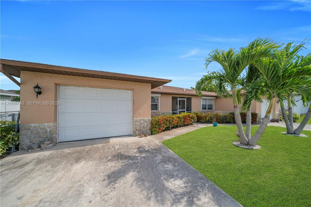 For Sale: $450,000 (0 beds, 0 baths, 2624 Square Feet)