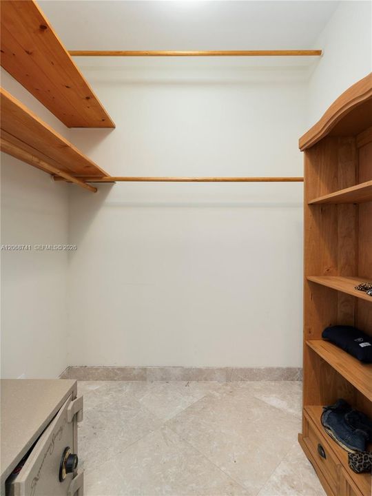 Master Closet (2 closets)