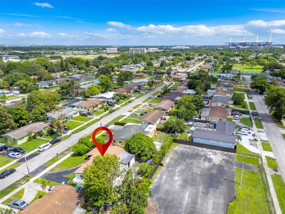 For Sale: $665,000 (3 beds, 3 baths, 1965 Square Feet)