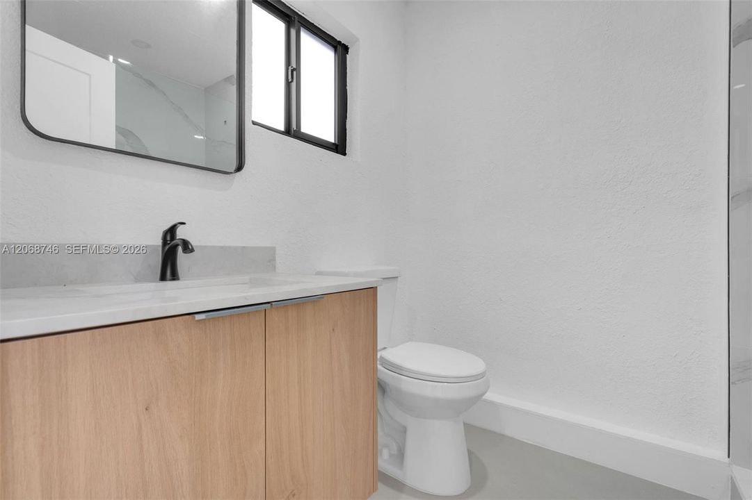 For Sale: $665,000 (3 beds, 3 baths, 1965 Square Feet)