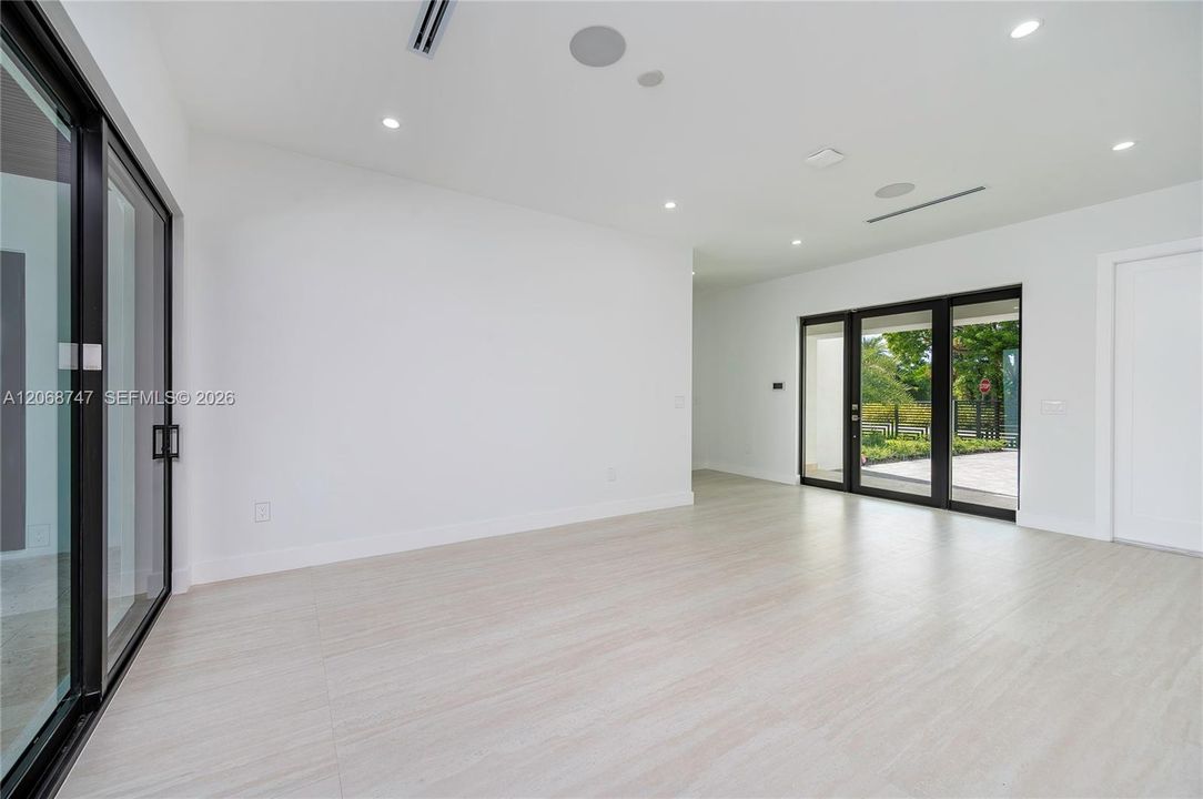 For Sale: $1,695,000 (4 beds, 4 baths, 0 Square Feet)