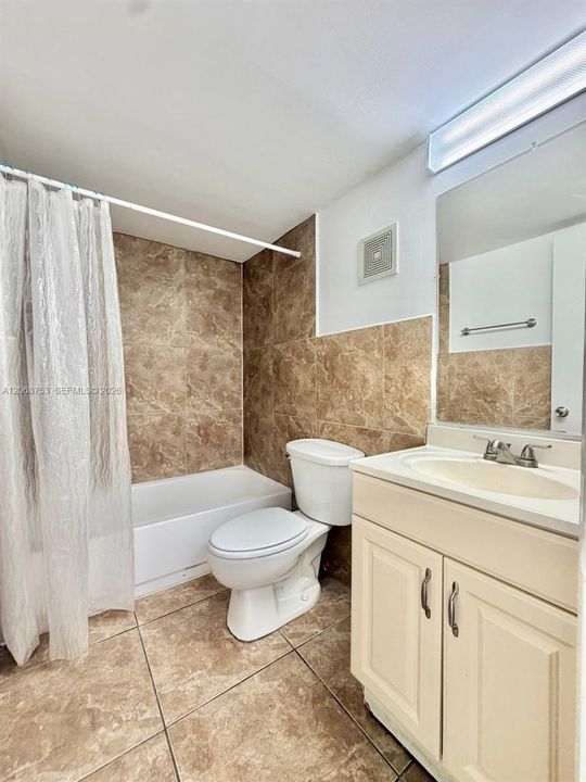 For Rent: $1,890 (2 beds, 2 baths, 832 Square Feet)