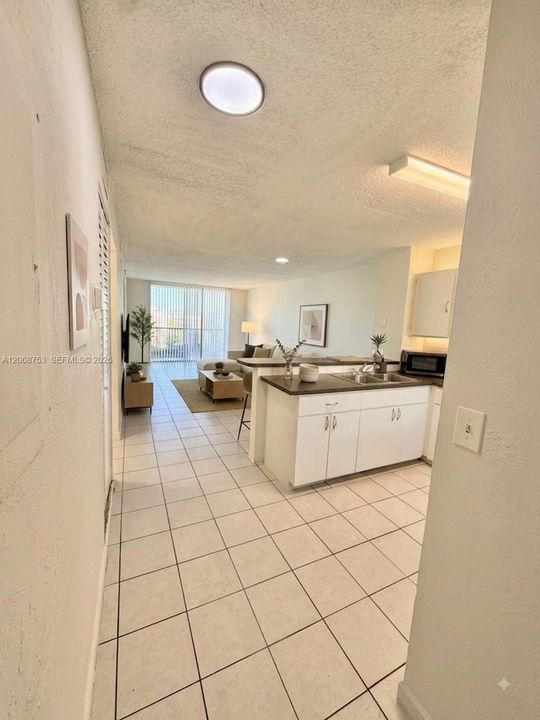 For Rent: $1,890 (2 beds, 2 baths, 832 Square Feet)