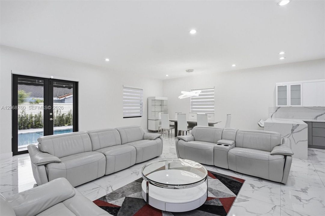 For Sale: $1,549,900 (5 beds, 4 baths, 3342 Square Feet)
