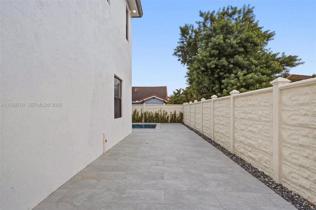 For Sale: $1,549,900 (5 beds, 4 baths, 3342 Square Feet)