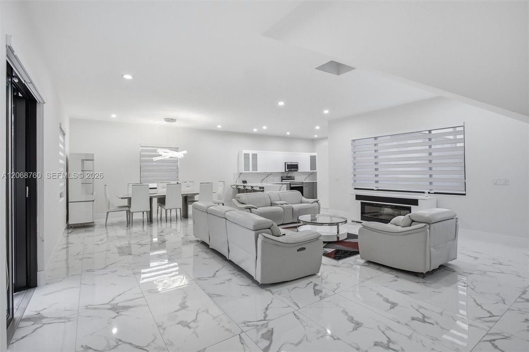 For Sale: $1,549,900 (5 beds, 4 baths, 3342 Square Feet)