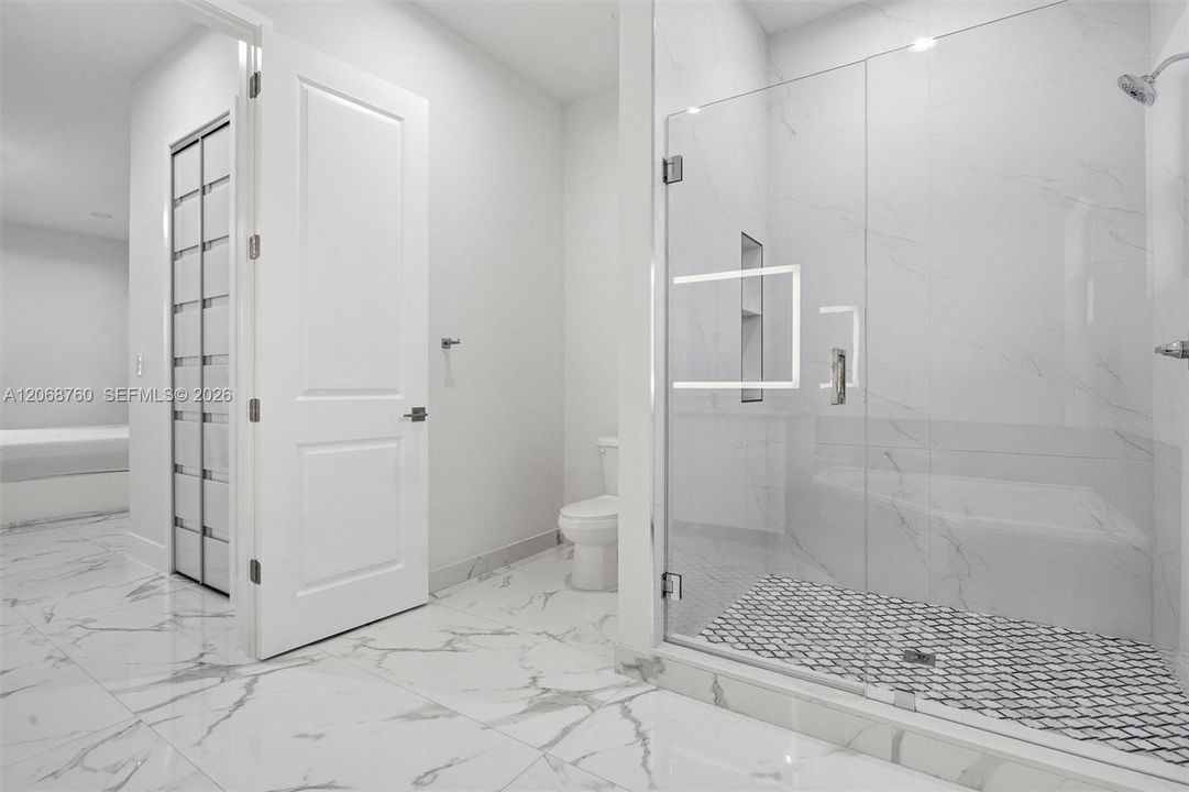 For Sale: $1,549,900 (5 beds, 4 baths, 3342 Square Feet)