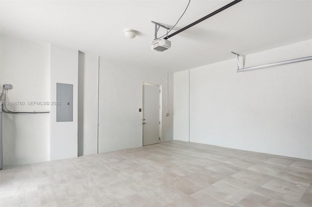 For Sale: $1,549,900 (5 beds, 4 baths, 3342 Square Feet)