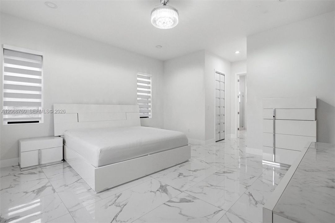 For Sale: $1,549,900 (5 beds, 4 baths, 3342 Square Feet)