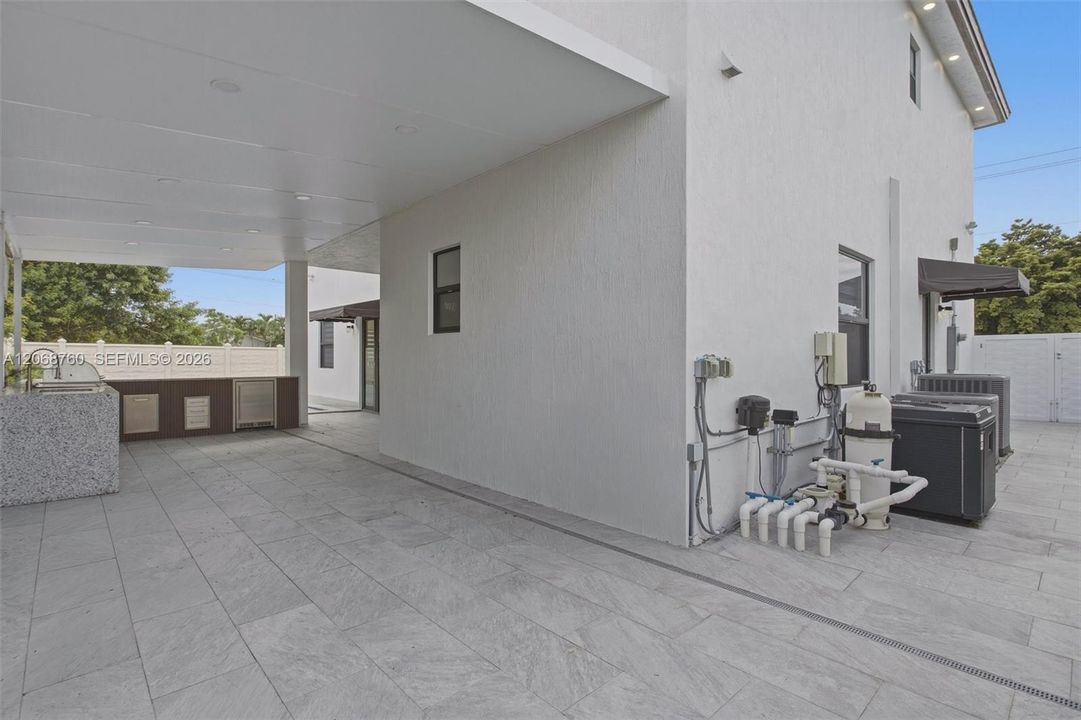 For Sale: $1,549,900 (5 beds, 4 baths, 3342 Square Feet)
