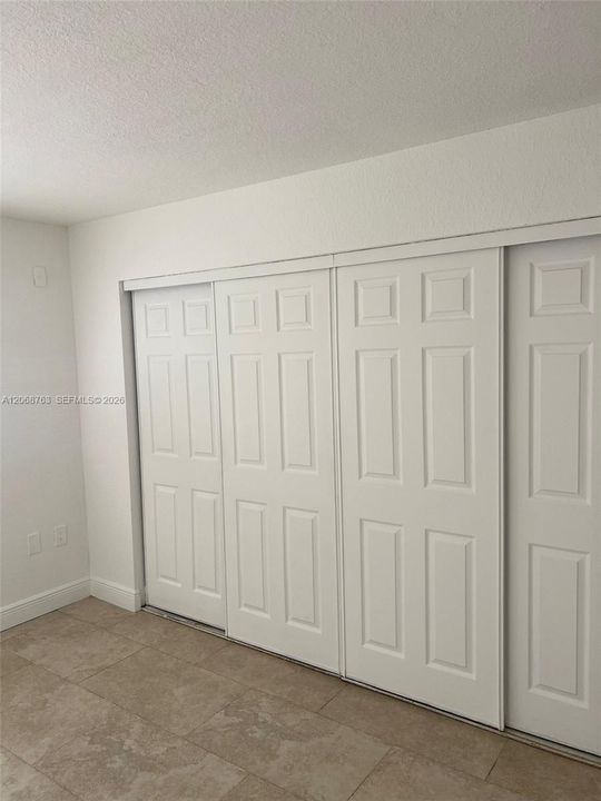 For Rent: $1,800 (1 beds, 1 baths, 679 Square Feet)