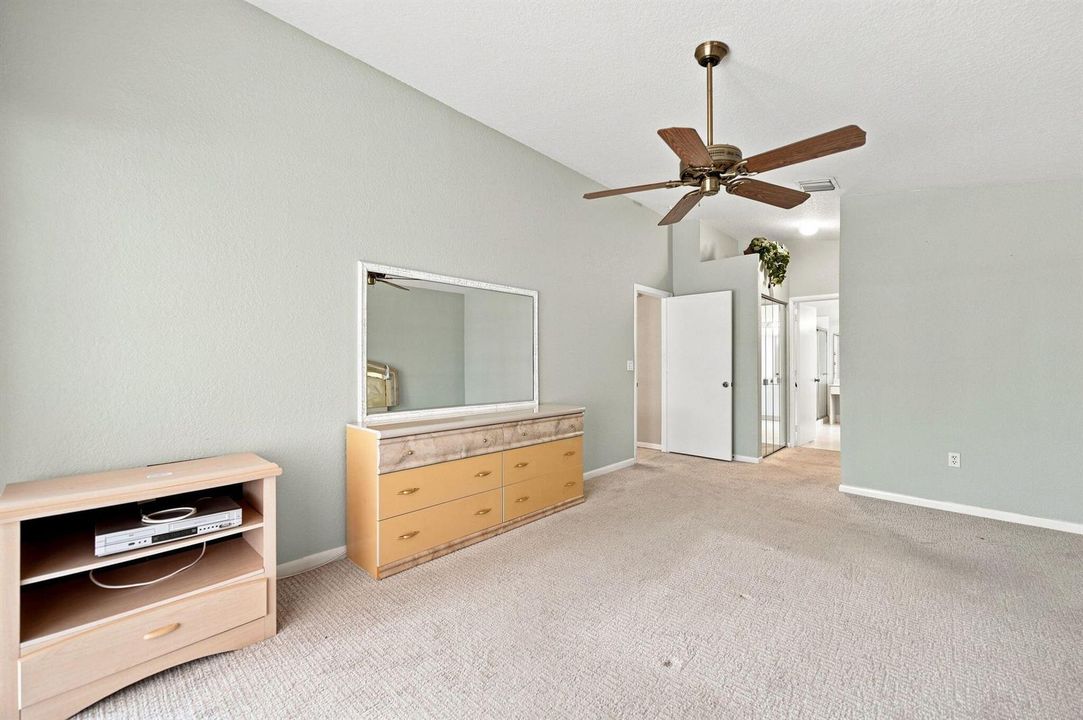 16-web-or-mls-6778-columbia-ave