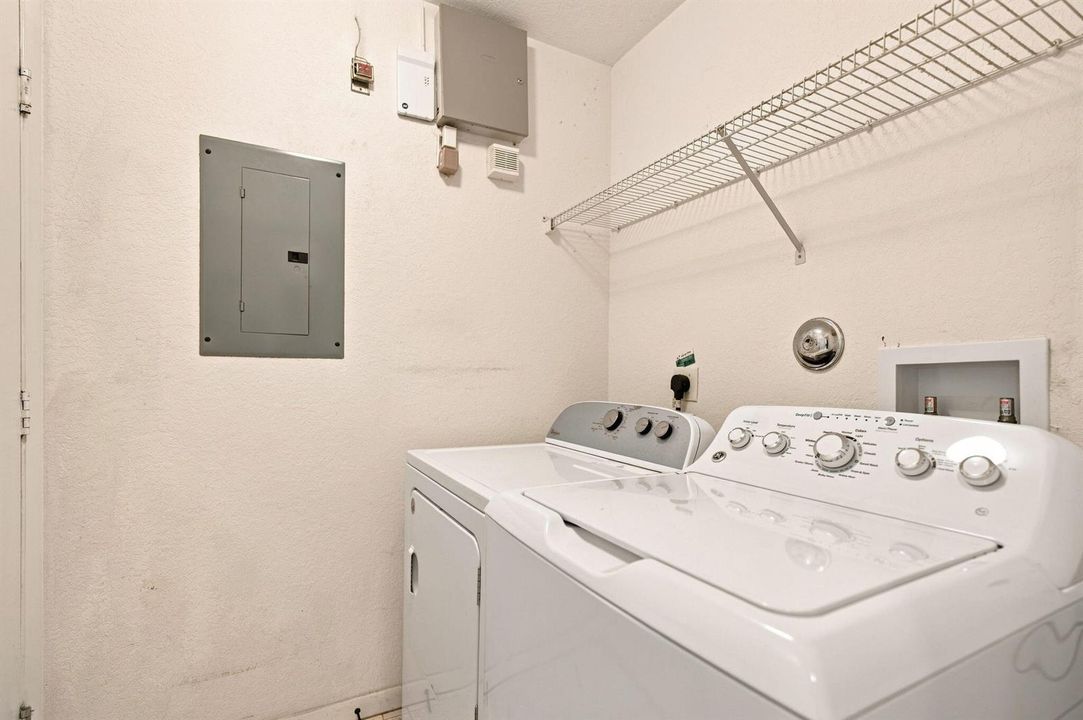 22-web-or-mls-6778-columbia-ave