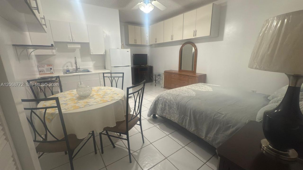 В аренду: $1,500 (1 спален, 1 ванн, 1620 Квадратных фут)