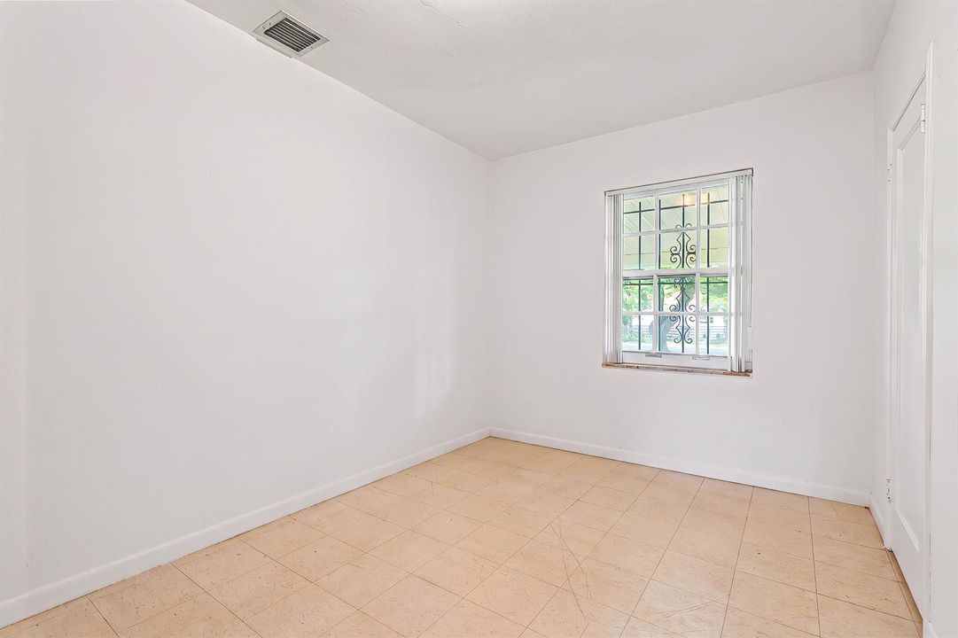 22-web-or-mls-22