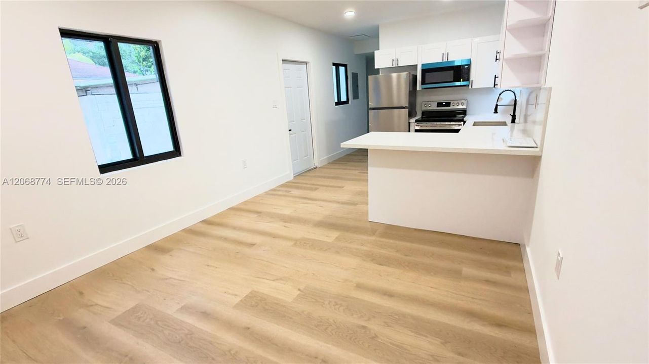 For Sale: $775,000 (0 beds, 0 baths, 1792 Square Feet)