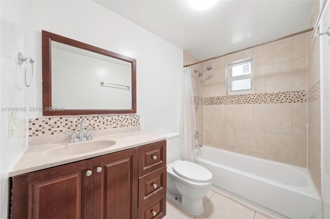 For Sale: $290,000 (2 beds, 2 baths, 1502 Square Feet)