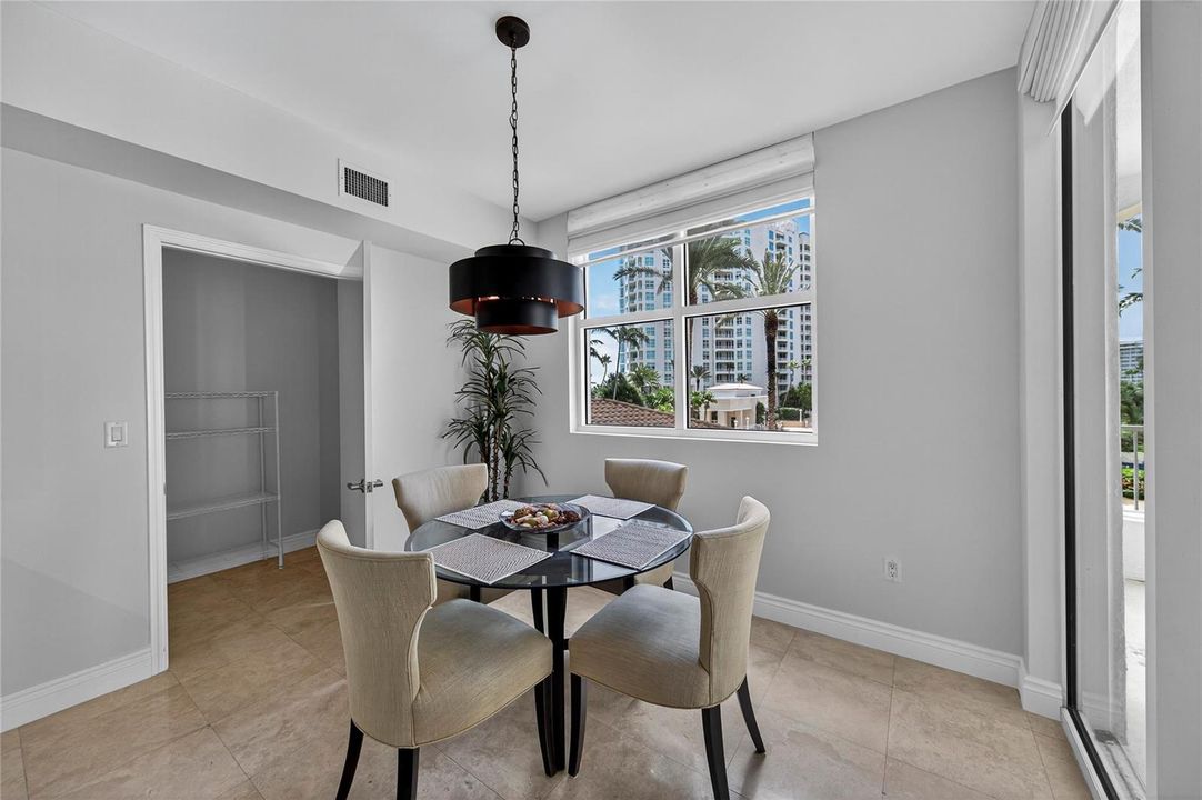 breakfast nook