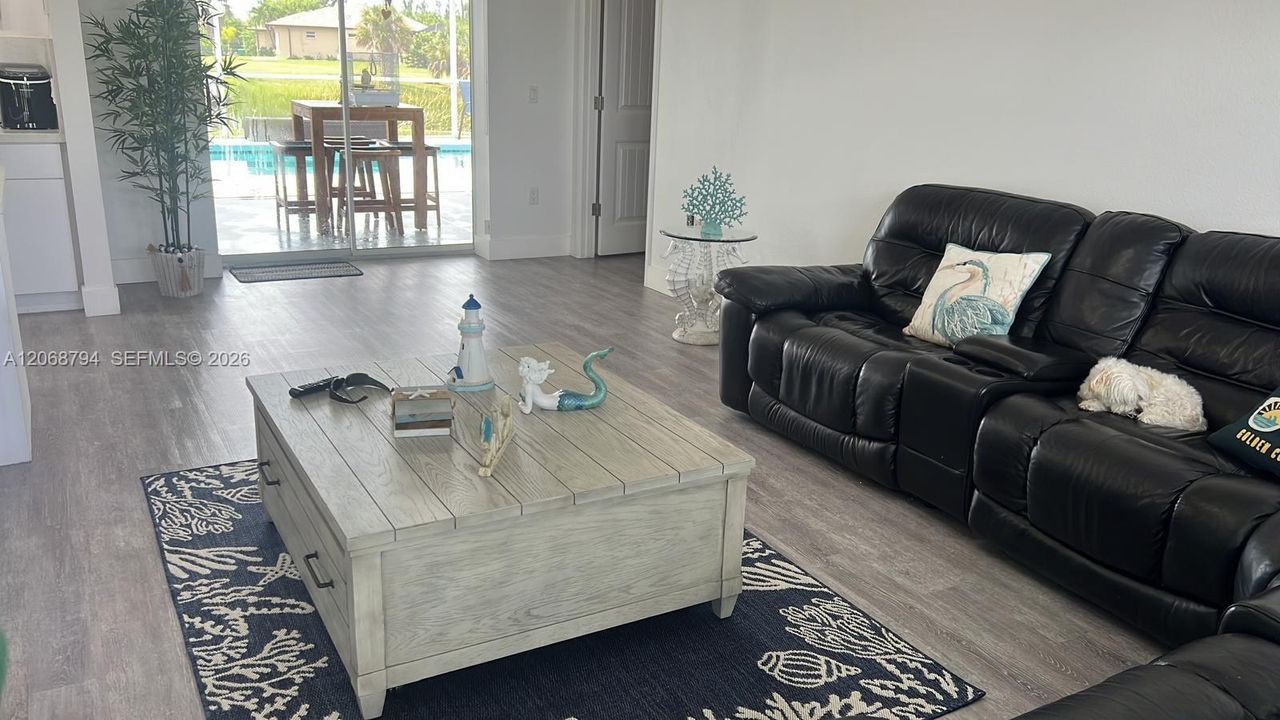 For Sale: $500,000 (3 beds, 2 baths, 0 Square Feet)
