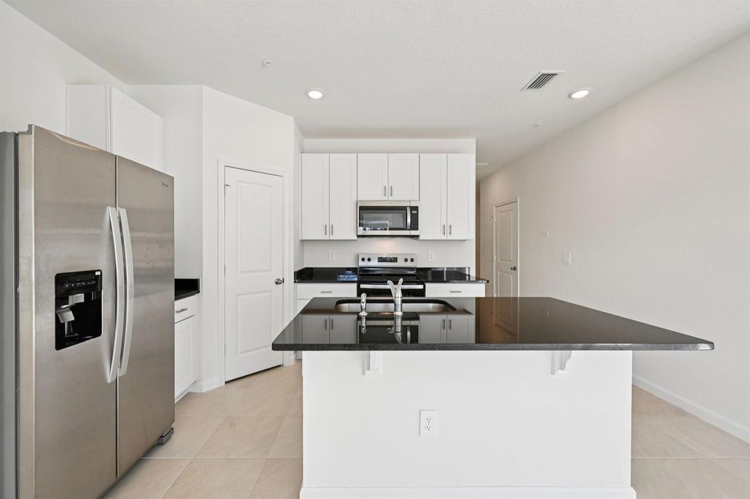 Salisbury Cir Fort Pierce FL 34982 (9)