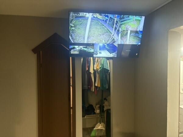 3B BR-Closet and TV 973c7053-9bca-4c13-8