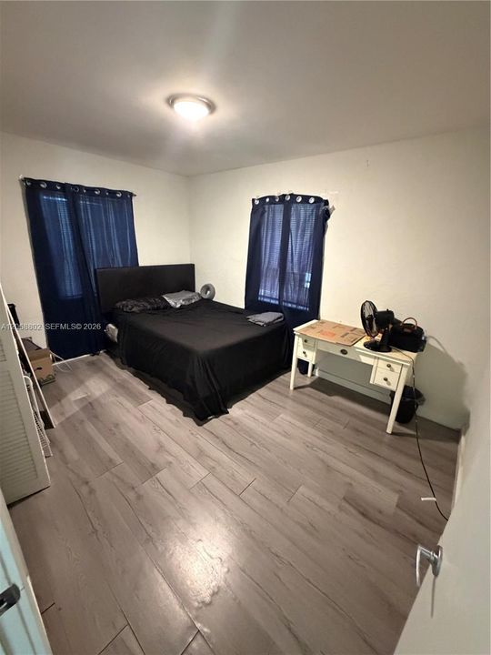For Sale: $689,000 (3 beds, 2 baths, 1440 Square Feet)
