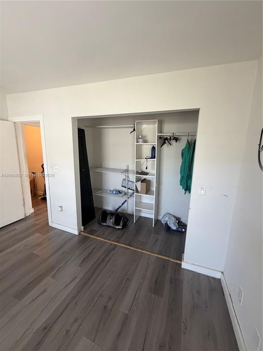 For Sale: $689,000 (3 beds, 2 baths, 1440 Square Feet)
