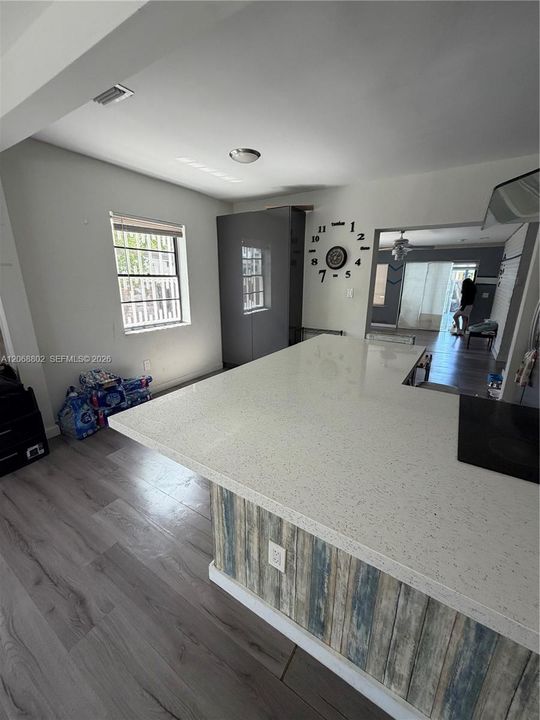 For Sale: $689,000 (3 beds, 2 baths, 1440 Square Feet)