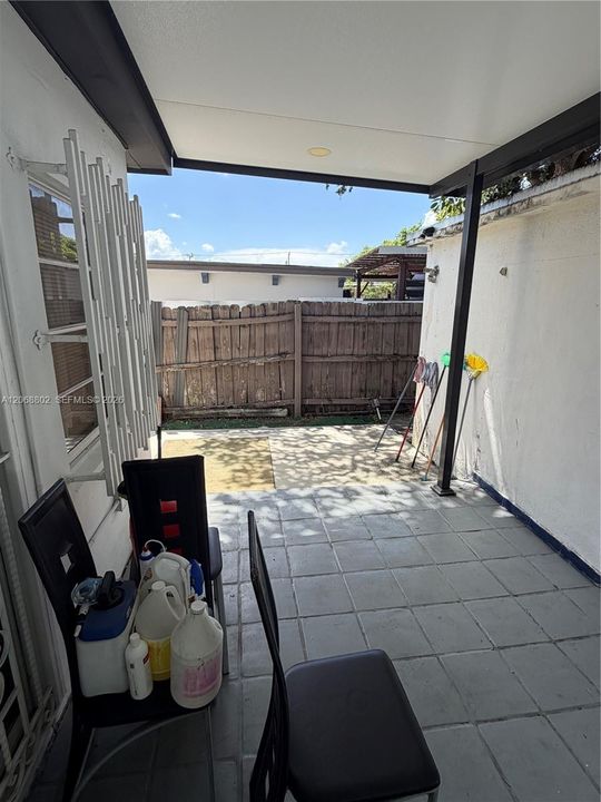 For Sale: $689,000 (3 beds, 2 baths, 1440 Square Feet)