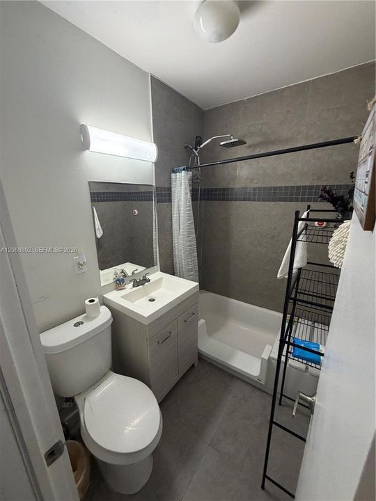 For Sale: $689,000 (3 beds, 2 baths, 1440 Square Feet)