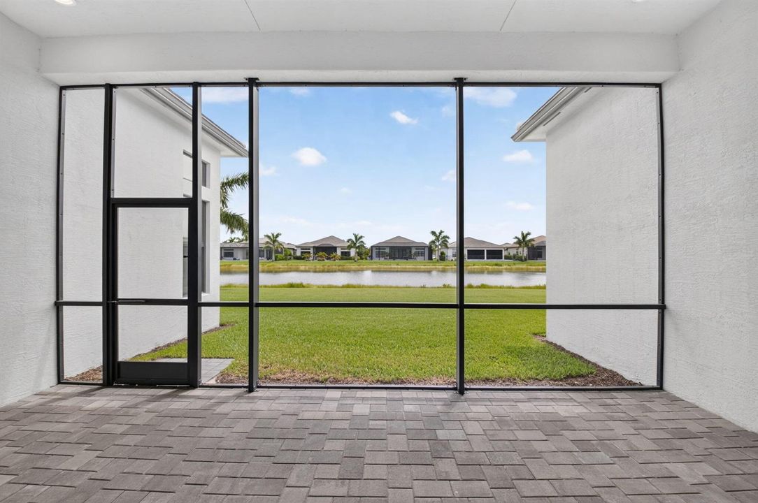 Screened-In Patio