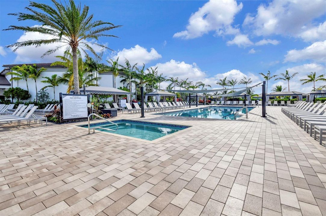 Clubhouse Pool