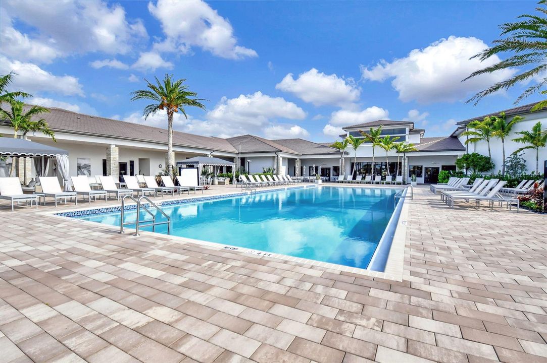 Clubhouse Pool