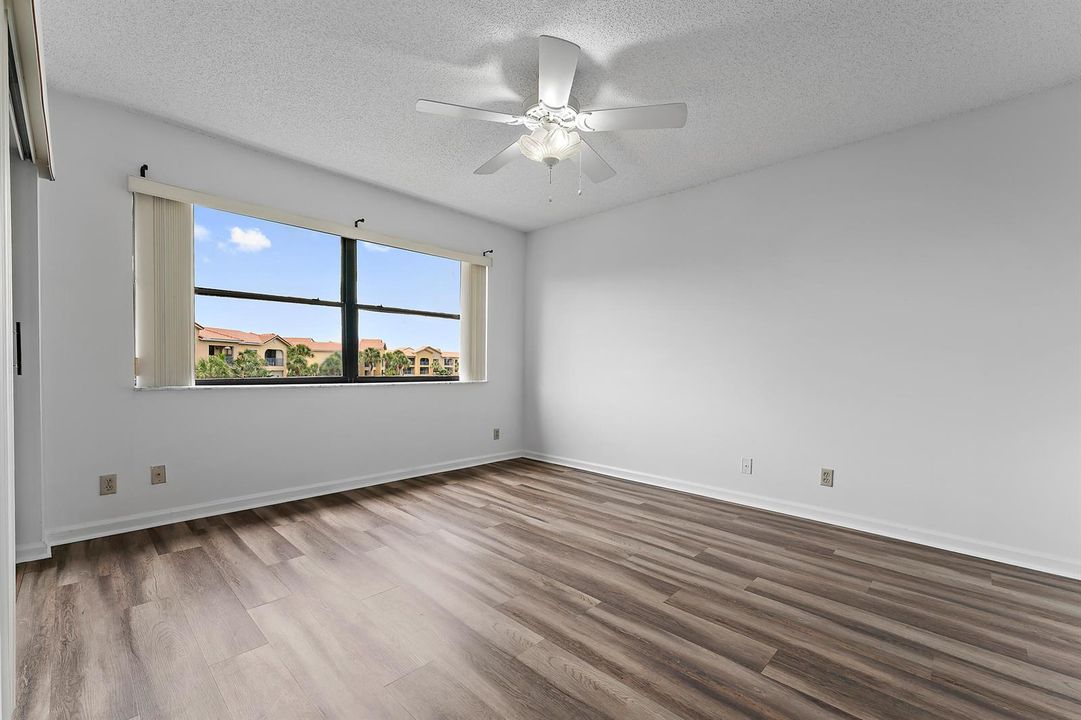 016-700UnoLagoDr-404-NorthPalmBeach-FL-3