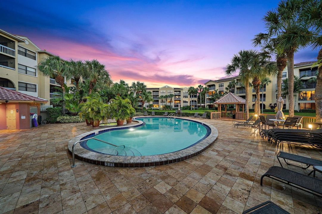 049-700UnoLagoDr304-JunoBeach-FL-SMALL