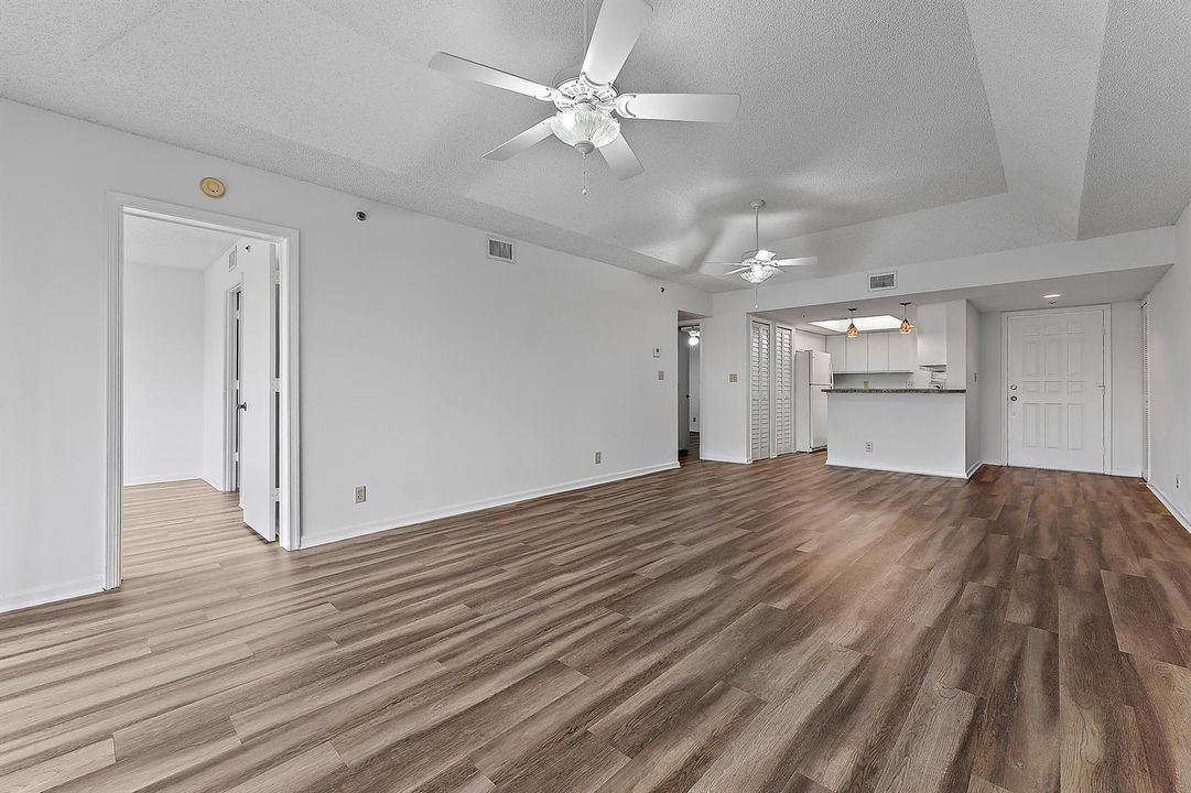 009-700UnoLagoDr-404-NorthPalmBeach-FL-3