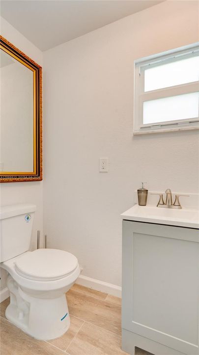 For Sale: $475,000 (3 beds, 3 baths, 1374 Square Feet)