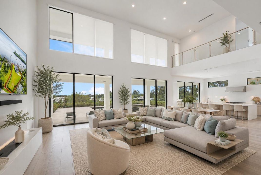 Living room -1