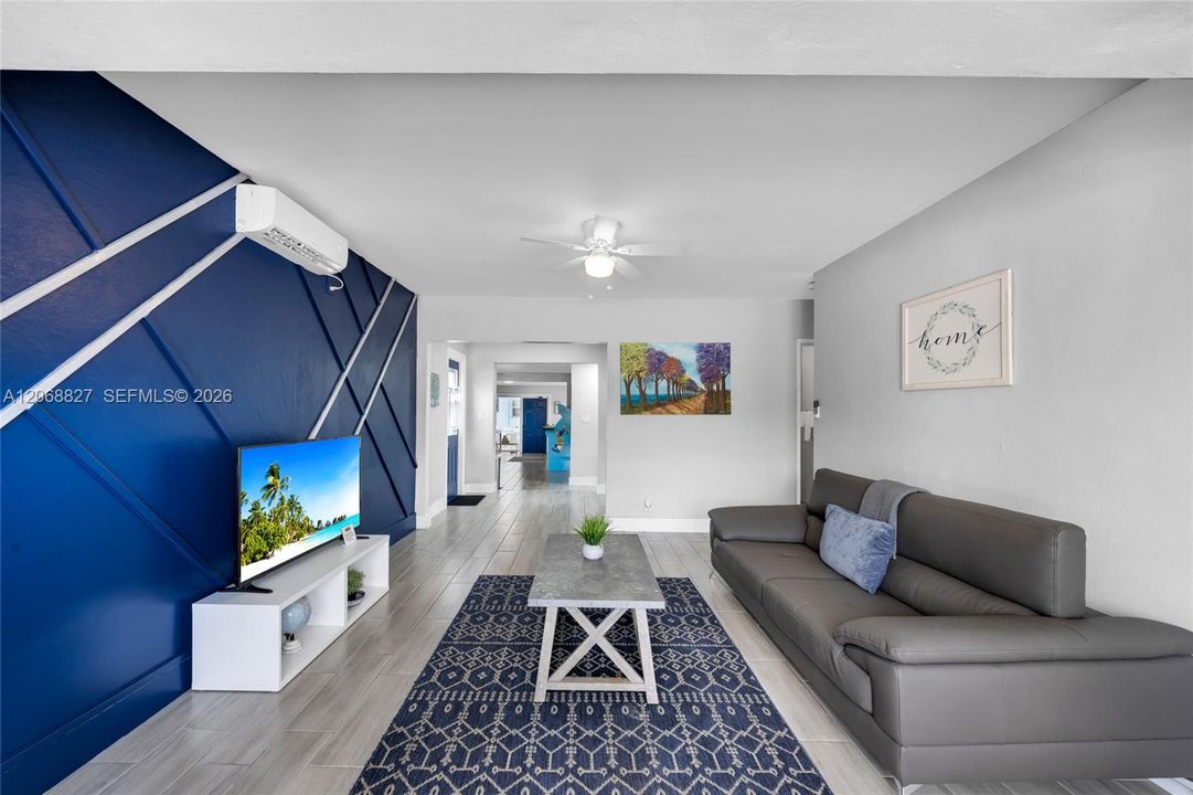 For Sale: $625,000 (3 beds, 2 baths, 1679 Square Feet)