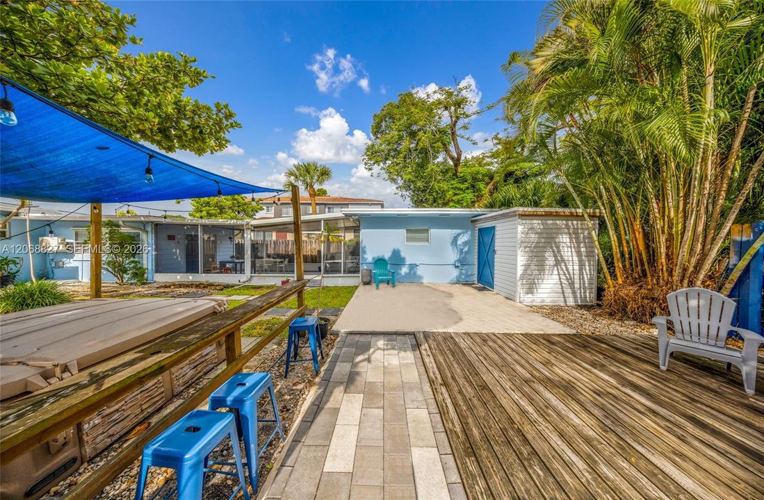 For Sale: $625,000 (3 beds, 2 baths, 1679 Square Feet)