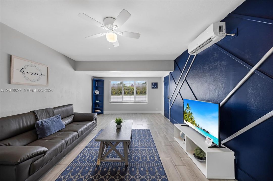 For Sale: $625,000 (3 beds, 2 baths, 1679 Square Feet)