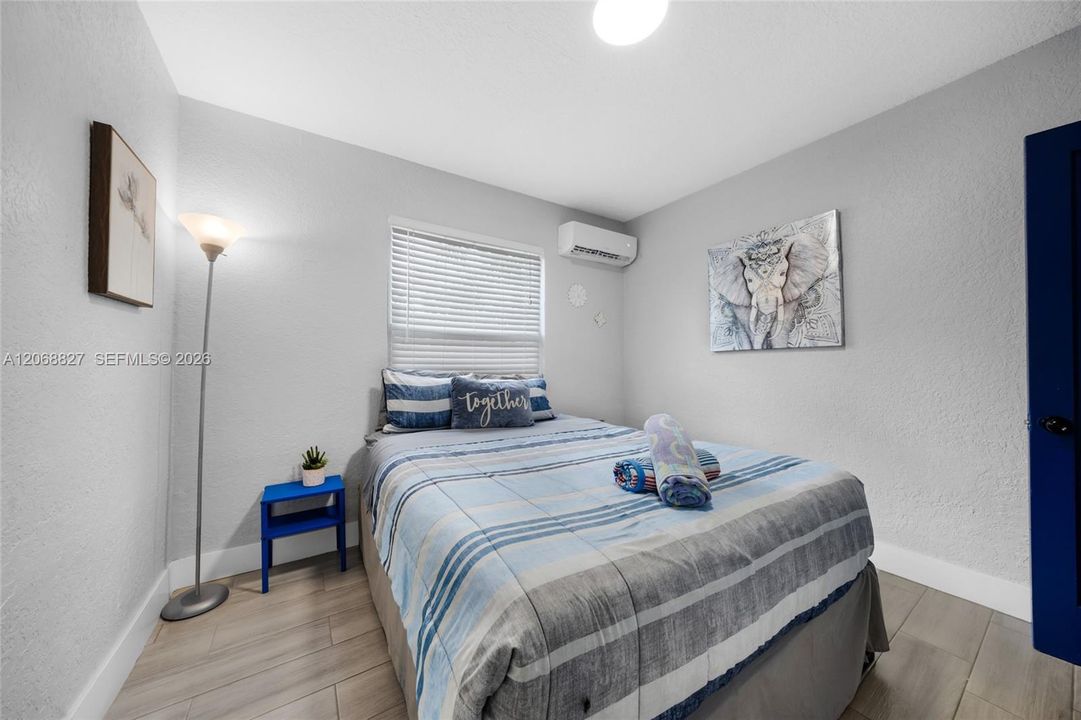 For Sale: $625,000 (3 beds, 2 baths, 1679 Square Feet)
