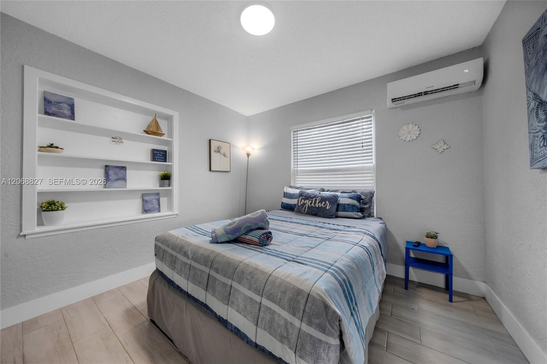 For Sale: $625,000 (3 beds, 2 baths, 1679 Square Feet)